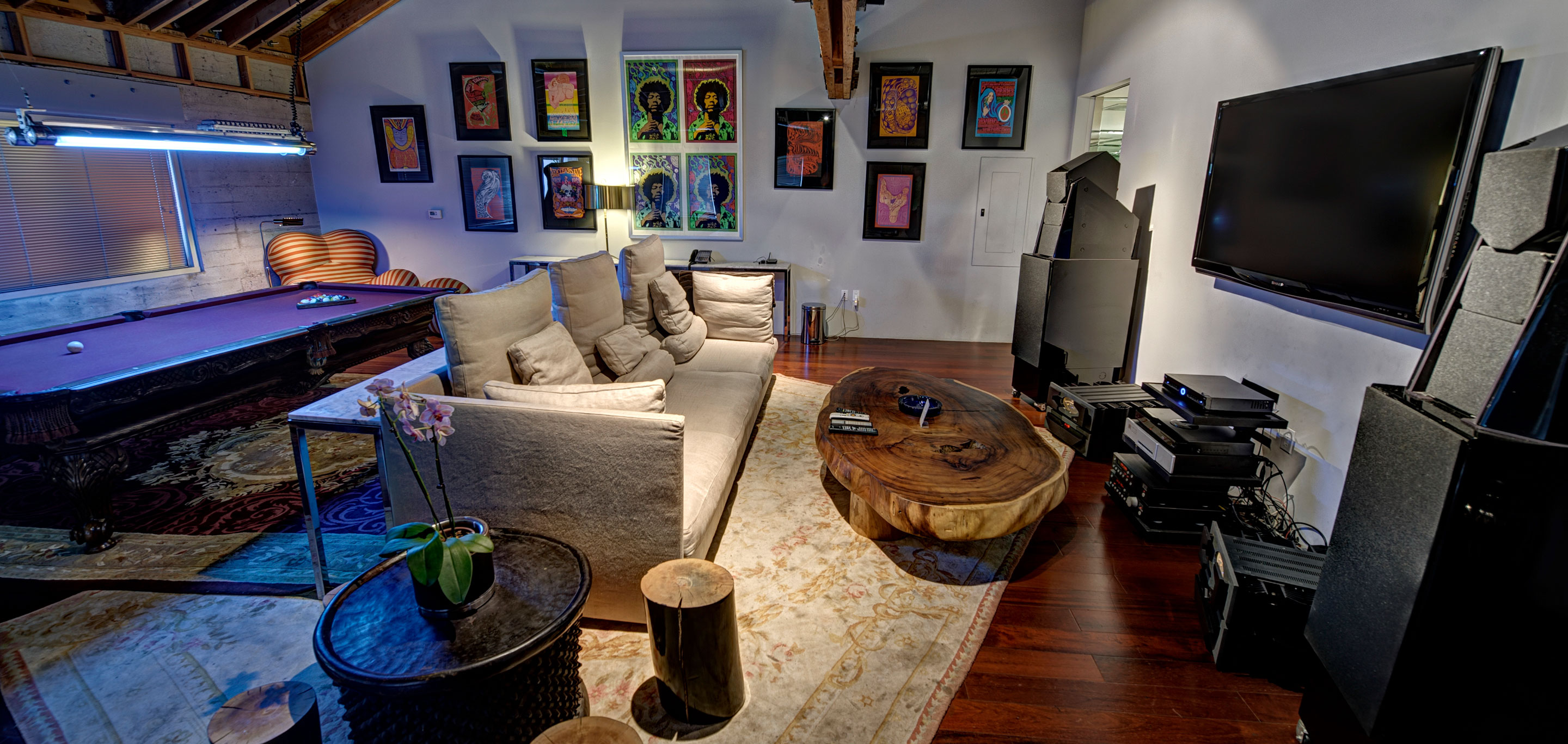 Studio Five - VIP Lounge